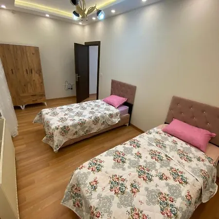 Modern 3 Bed *
