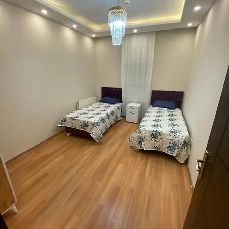 Modern 3 Bed Apartment *